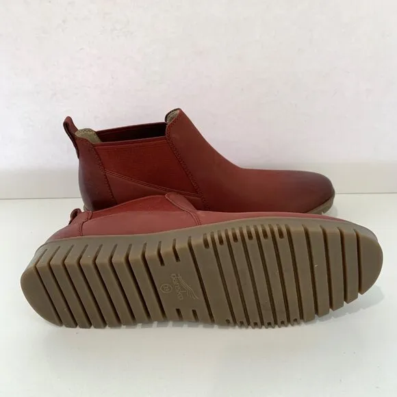 Dansko Louisa Booties Burnished Calf Leather Chelsea Boot Red Size 39 US 8.5 - 9