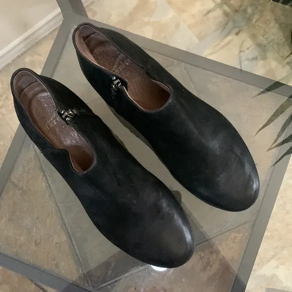 DANSKO Raina Bootie Black Burnished Shootie Boots