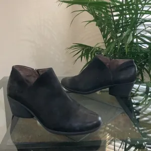 DANSKO Raina Bootie Black Burnished Shootie Boots