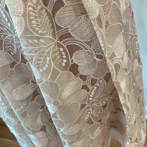 Decode 1.8 Champagne Dress 18 18W Plus  bead floral Formal Cocktail Cream Pearl