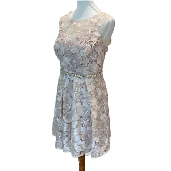Decode 1.8 Champagne Dress 18 18W Plus  bead floral Formal Cocktail Cream Pearl