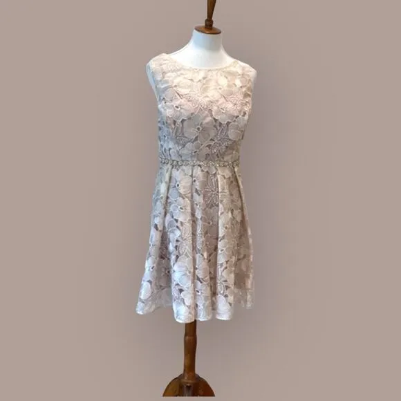 Decode 1.8 Champagne Dress 18 18W Plus  bead floral Formal Cocktail Cream Pearl