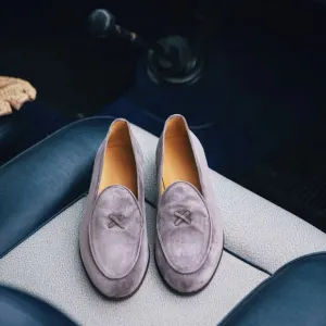 Del Toro Milano Loafers (size 10.5; Grigio / gray suede)