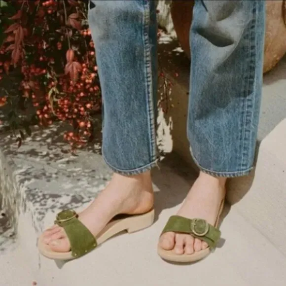 Dôen Mercata Sandals in Olive