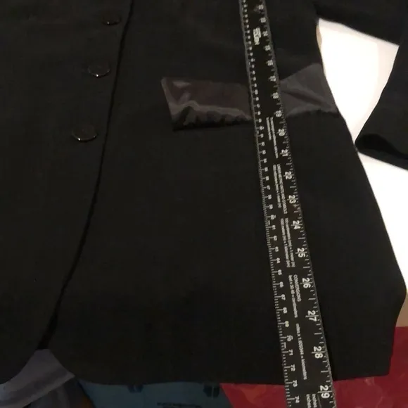 DKNY by DONNA KAREN NEW YORK size 10 black wool blend jacket hip length TTS