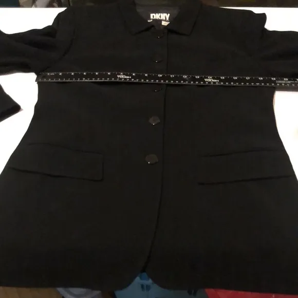 DKNY by DONNA KAREN NEW YORK size 10 black wool blend jacket hip length TTS