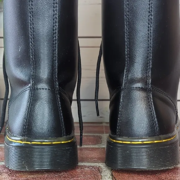Doc Martens Zavala Combat Boot Black Mens Size 7 Womens Size 8 Grunge Punk EGirl