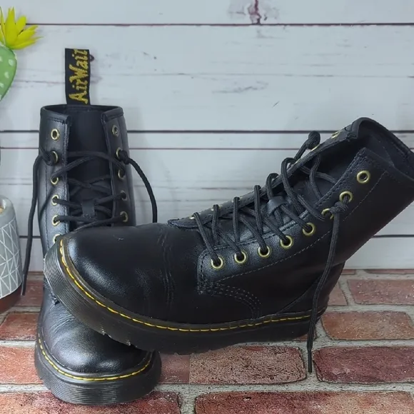 Doc Martens Zavala Combat Boot Black Mens Size 7 Womens Size 8 Grunge Punk EGirl