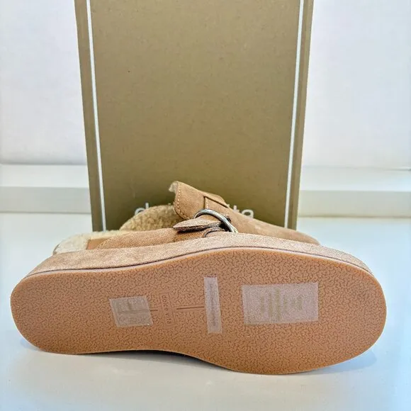 Dolce Vita Astor Plush Flats Suede Faux Fur Slip On Clogs Desert Beige Size 7.5