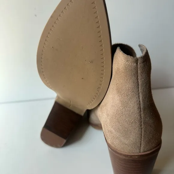 Dolce Vita Luis Peep Toe blush beige suede leather boots sz 7.5