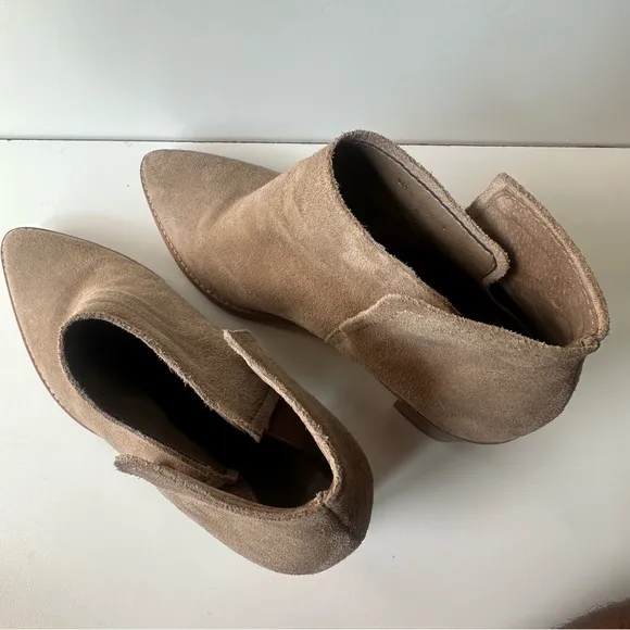Dolce Vita Luis Peep Toe blush beige suede leather boots sz 7.5