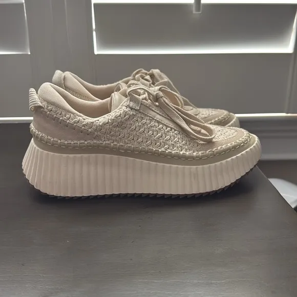 Dolce vita sandstone knit Dolen pearl sneakers