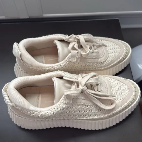 Dolce vita sandstone knit Dolen pearl sneakers