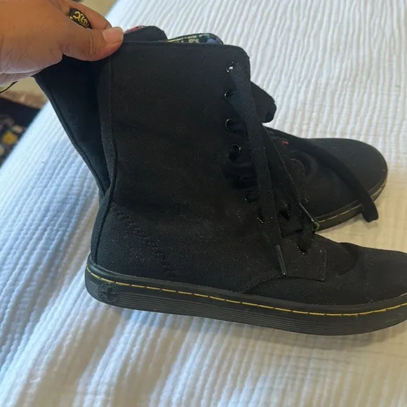 Dr Marten lace boots kids