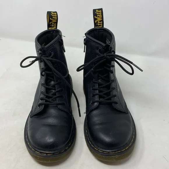 Dr. Marten’s 1460 J Black Leather Zippered Boots