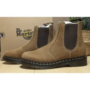 Dr. Martens 2976 Savannah Tan Tumbled Nubuck Leather Chelsea Boots UK6 NIB