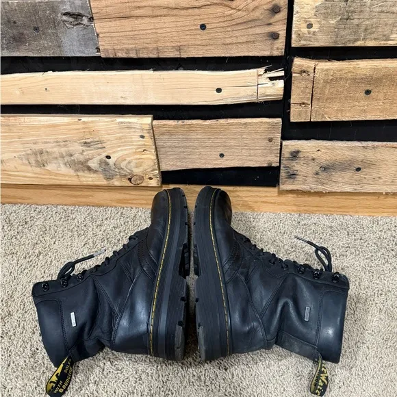 Dr. Martens IOWA WP Black Mens Boots - Size 10