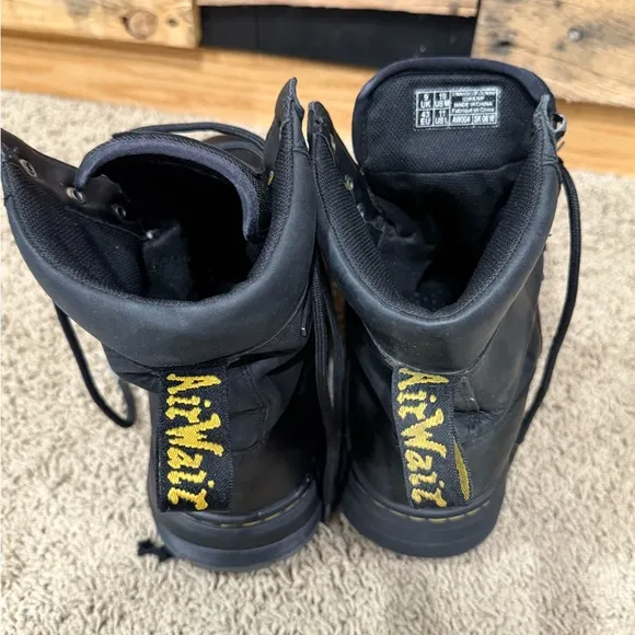 Dr. Martens IOWA WP Black Mens Boots - Size 10