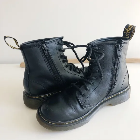 Dr. Marten‘s Junior 1460 Softy Leather Lace Up Boots Black Size 3 unisex EUR 34