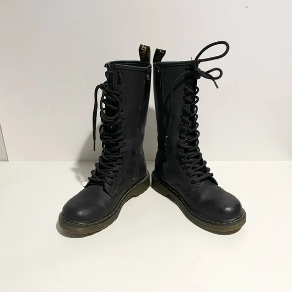 Dr. Martens JUNIOR 1914 LEATHER TALL BOOTS Size 1