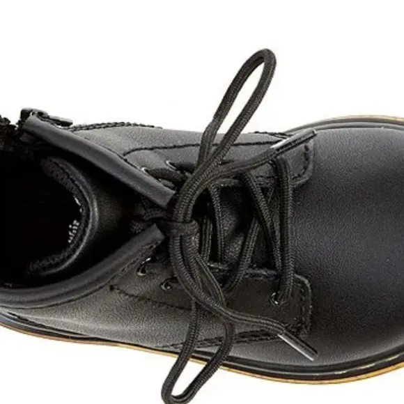 Dr. Martens Kids' Softy T Leather Lace-Up Combat Boots Size 6 NEW