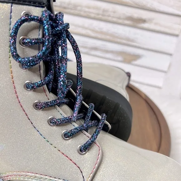 DR. MARTENS l  Lace Up  1460 Glitter Metalic Boot Men’s 4 Women’s 5