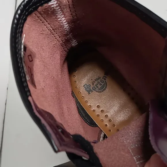 Dr. Martens Leather Ankle Boots 10072 - Purple Plum - Size 6