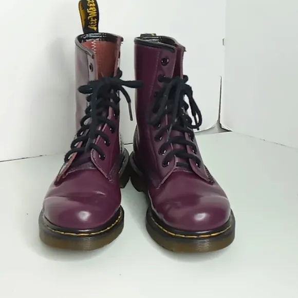 Dr. Martens Leather Ankle Boots 10072 - Purple Plum - Size 6
