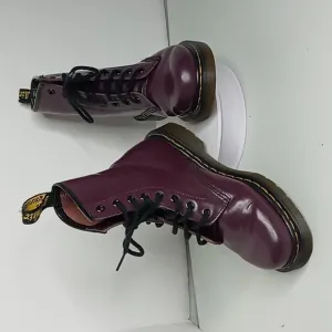 Dr. Martens Leather Ankle Boots 10072 - Purple Plum - Size 6