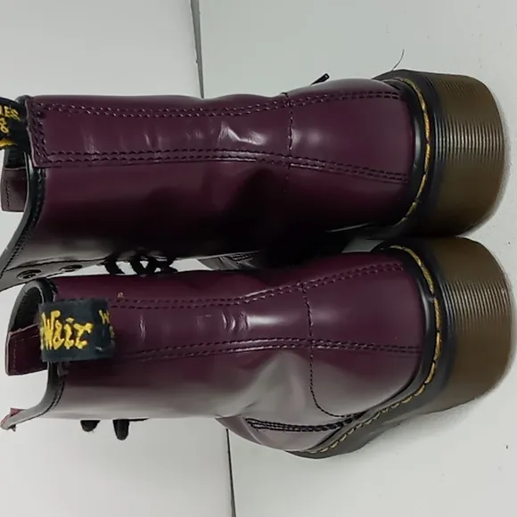Dr. Martens Leather Ankle Boots 10072 - Purple Plum - Size 6