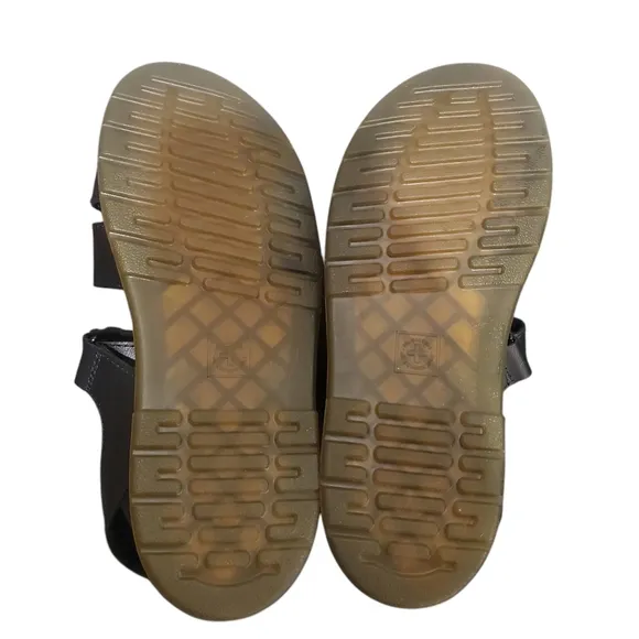 Dr. Martens Moby II Junior Black Sandals Leather Size US L Youth 5