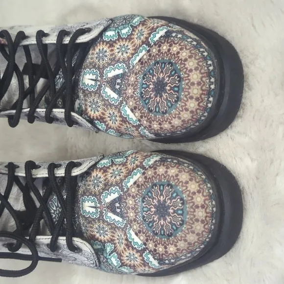 Dragonfly Vintage Mandala Martin  Canvas Boots ~ EUC