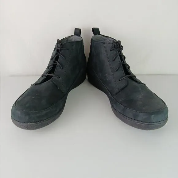 Duluth Trading Women's SZ 9.5 Seneca Falls Laced Ankle Boot Black Leather 21911