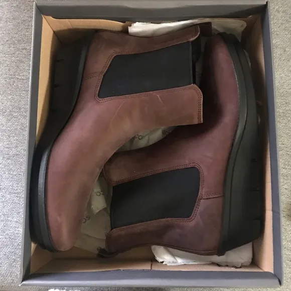 ECCO Skyler Wedge Chelsea Boots Sz 41/10-10.5