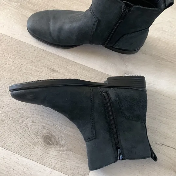 Ecco Touch 15 Suede Chelsea Boots Ankle size 8 leather zipper black