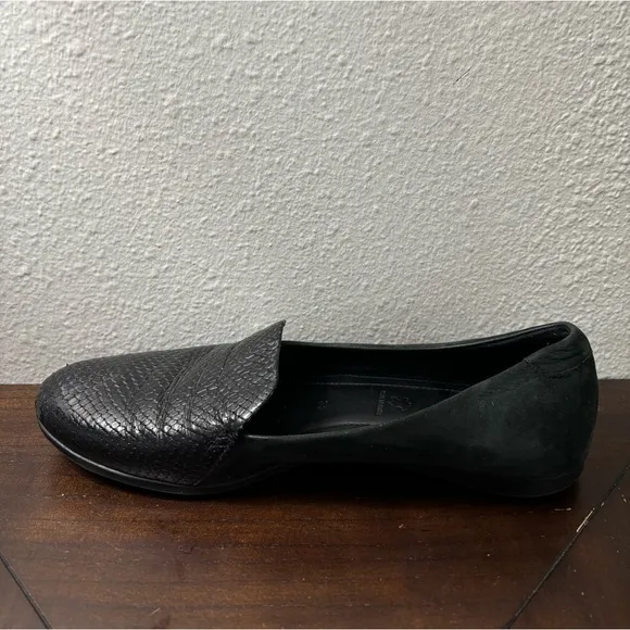 ECCO Touch Ballerina 2.0 Women's Black Leather Flat EU 38 US‎ 7 / 7.5 Snakeskin