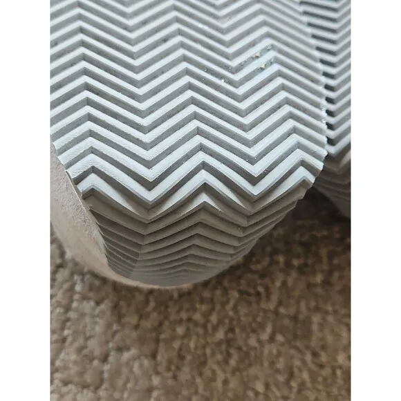 Eileen Fisher Haste Suede Cloud Sneakers - Size 10