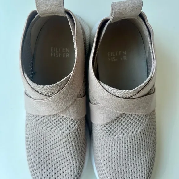 Eileen Fisher Zing sustainable stretch knit sneaker