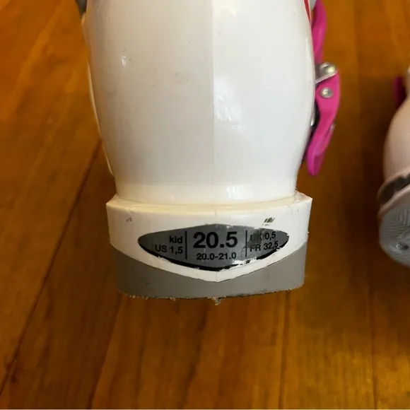 Elan Bloom U-Flex Youth Girls Ski Boots
