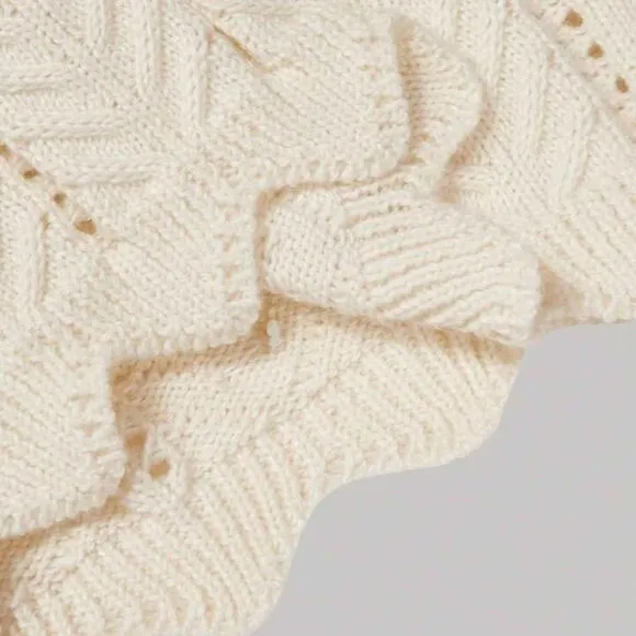 Elegant Sleeveless Rib-Knit Sweater Dress