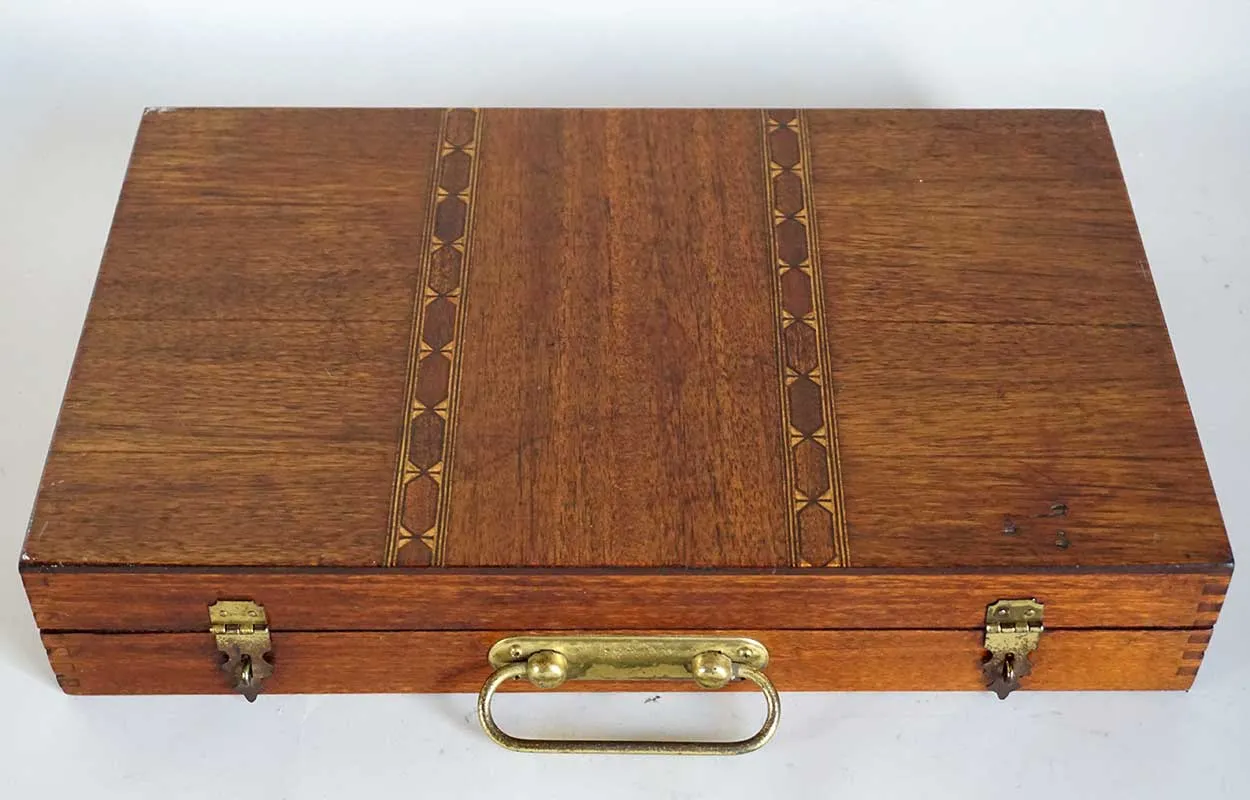 English Cased Pipe and Smoking Traveler's Compendium Set