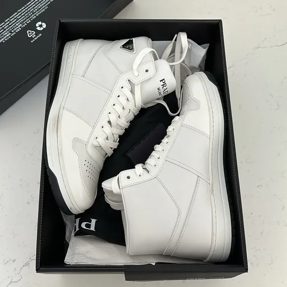 EU 41-42, US MEN’S 8, UK 7. Downtown perforated leather high-top sneakers