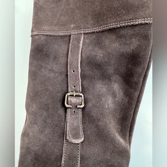 EUC Luxury Brand La Canadienne woman’s passion boot brown suede Boots SZ 7.5