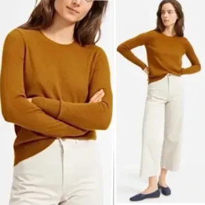 EVERLANE 100% Cashmere Lightweight Soft Crewneck Sweater Pullover Whisky Sz S