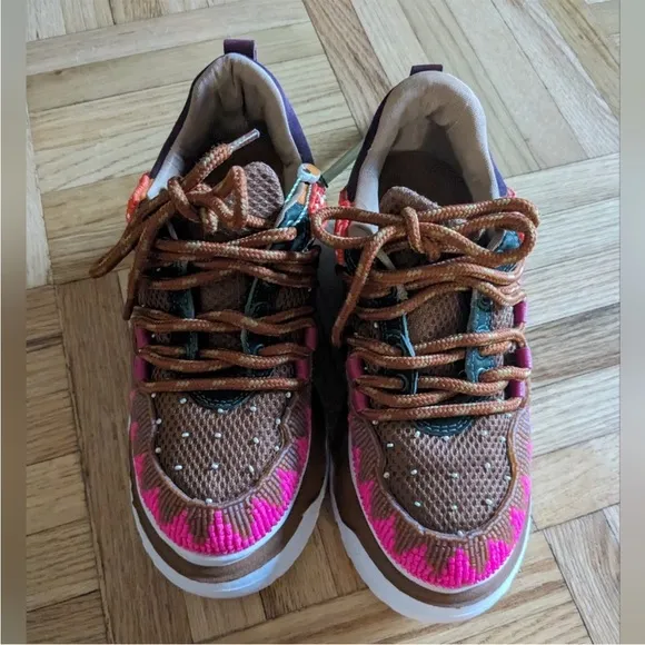 Farm Rio Multicolor Beaded Sneakers Caramel Shoe Sneaker size 6 NWT