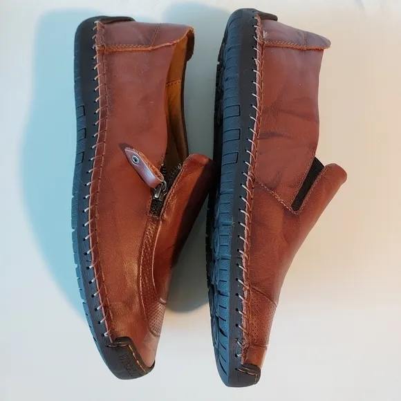 Fashion MENS LEATHER SLIP-ON LOAFERS