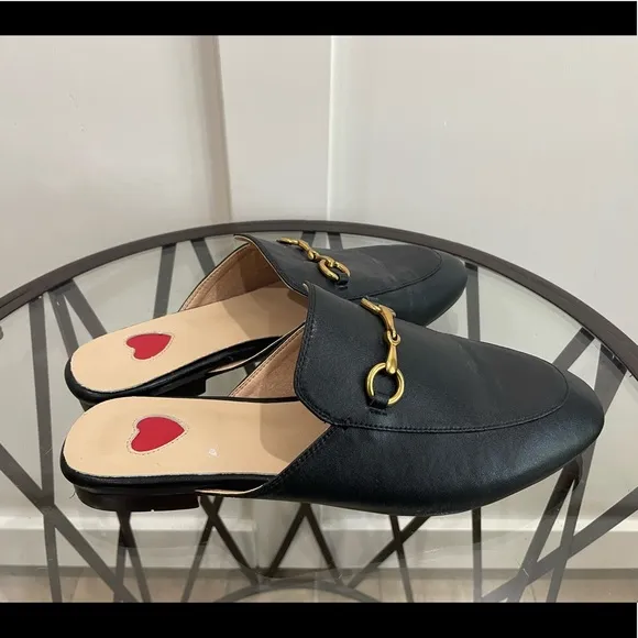 Faux Leather flats - sz EU 39 - US 8