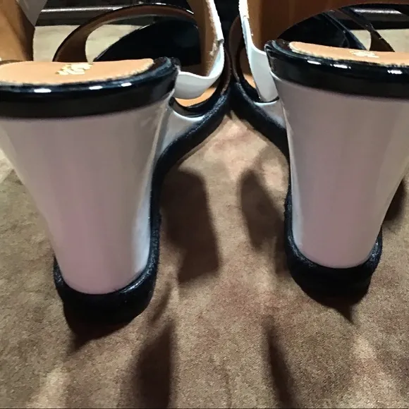FENDI NIB AUTHENTIC WHITE &amp; BLACK GENUINE PATENT LEATHER WEDGE HEEL SANDALS