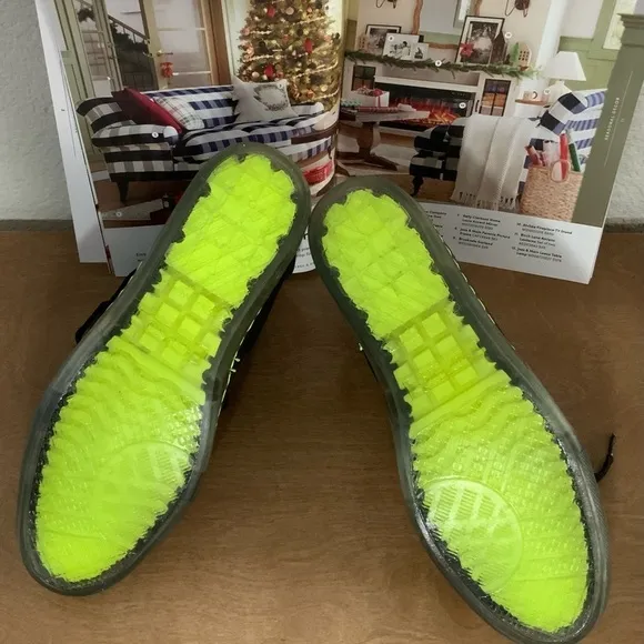 Ferrato Urban Living Sneakers