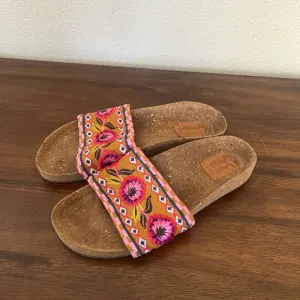 Figue Women's Noona Cork Floral Embroidered Slides Boho Sandals Size 7 1/2